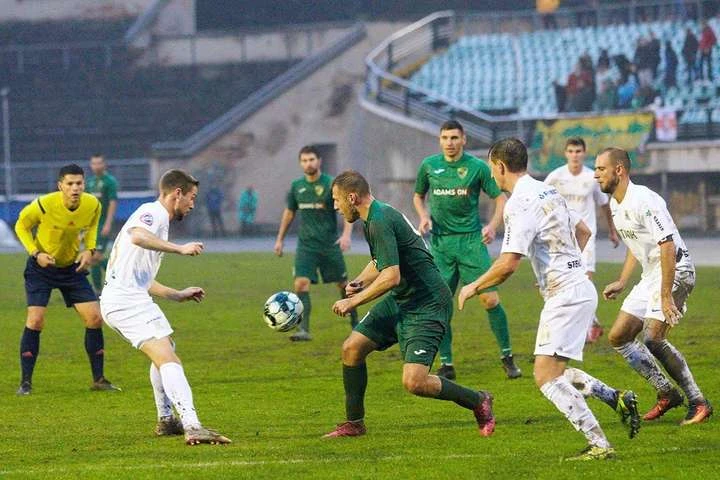 Кубок України: позаторішній фіналіст програв 1:4, «Прикарпаття» ледь не вибило учасника Ліги Європи