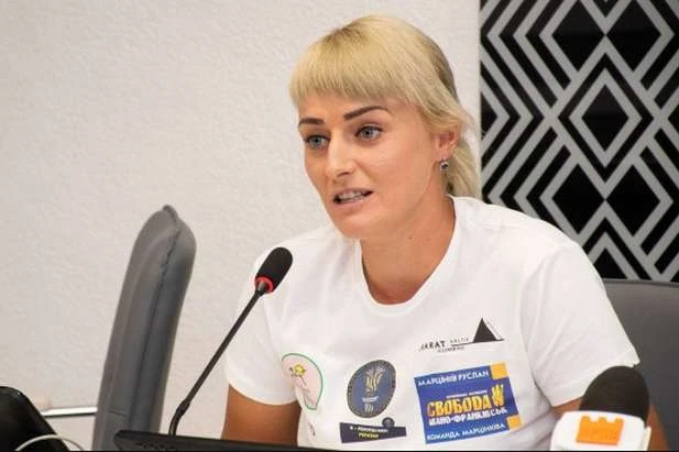 Українська альпіністка зізналася, що підробила фото з вершини Евересту