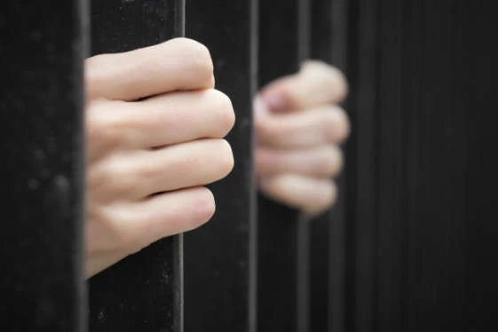Троє киян, що катували безпритульних, підозрюються у вбивстві людини