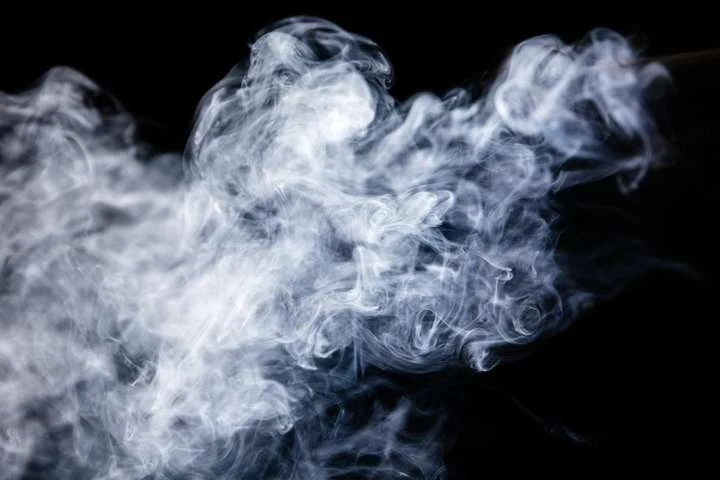 У Львові троє людей отруїлися чадним газом, є загиблий