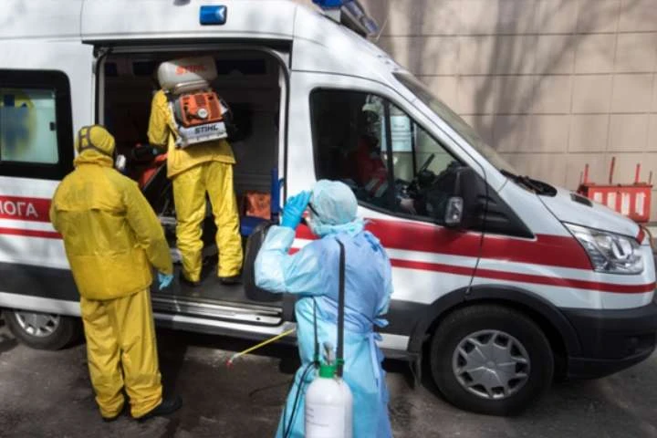 Медичний колапс? Влада Києва назвала кількість вільних ліжок для хворих на Covid-19