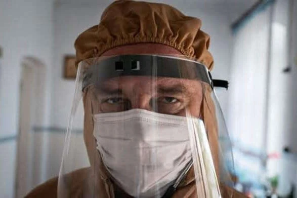 За три доби «згорів». У Почаєві помер лікар, герой білбордів «Дякуємо за життя»