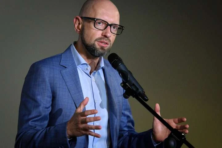 Нам потрібен новий план для Східної Європи. The Financial Times опублікував статтю Яценюка