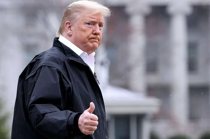 CNN: наступні 48 годин будуть критичними для хворого на Covid-19 Трампа