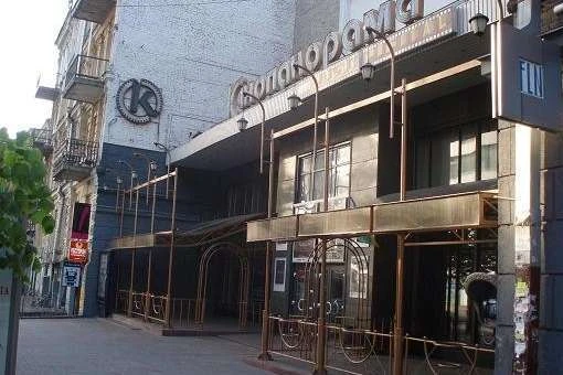 Легендарна «Кінопанорама» два роки мертва: від мільярдера Захура вимагають пояснень