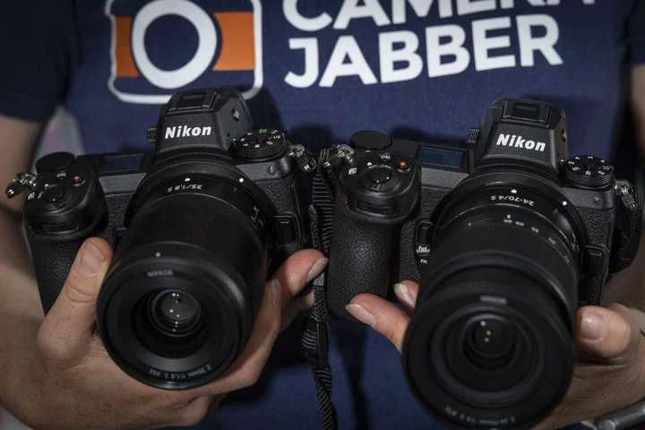 Смартфони «вбивають» відомого виробника фотоапаратів