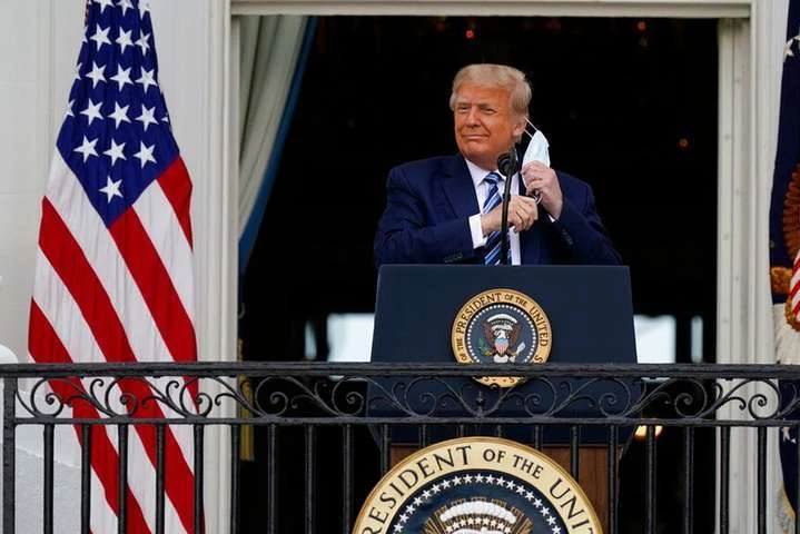 Головний інфекціоніст США заборонив Трампу використовувати своє ім'я для агітації