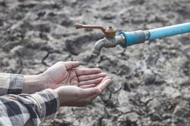 Кравчук назвав єдину умову, при якій Крим отримає воду