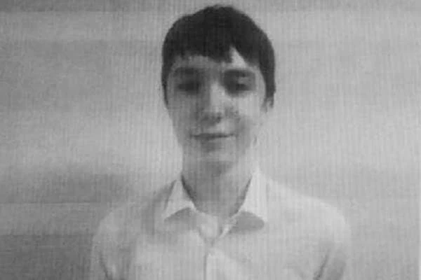 Вбив бабусю і розстріляв автобус. У РФ шукають 18-річного терориста