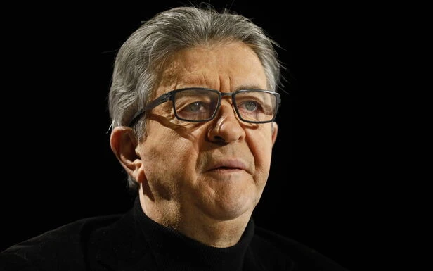Mélenchon accusé de complotisme : ce que l’on sait des menaces dont se dit victime le candidat à la présidentielle