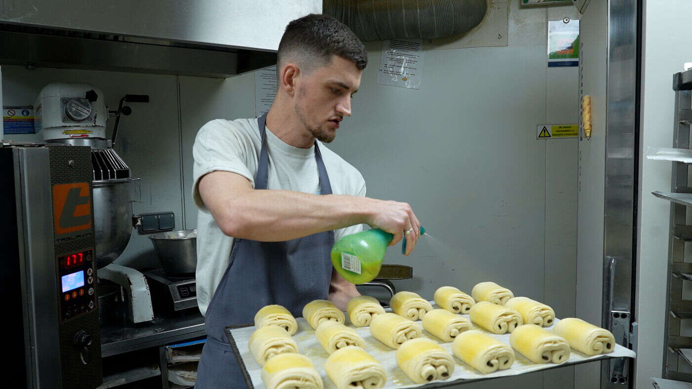 VIDÉO. Paris : cette boulangerie a décidé de fermer le week-end pour garder ses employés