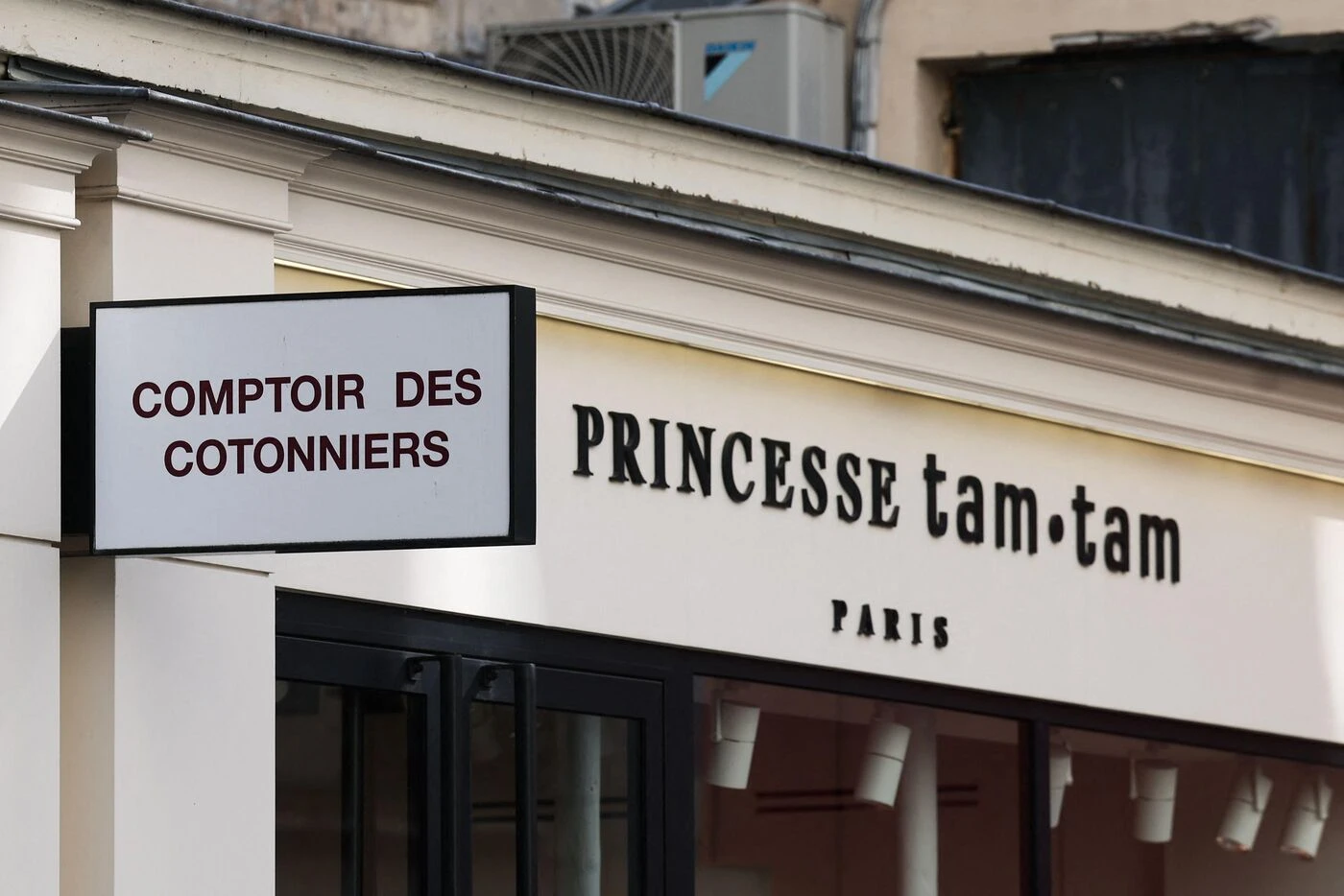 Prêt-à-porter : peu d’espoir de reprise pour Princesse tam tam et Comptoir des Cotonniers