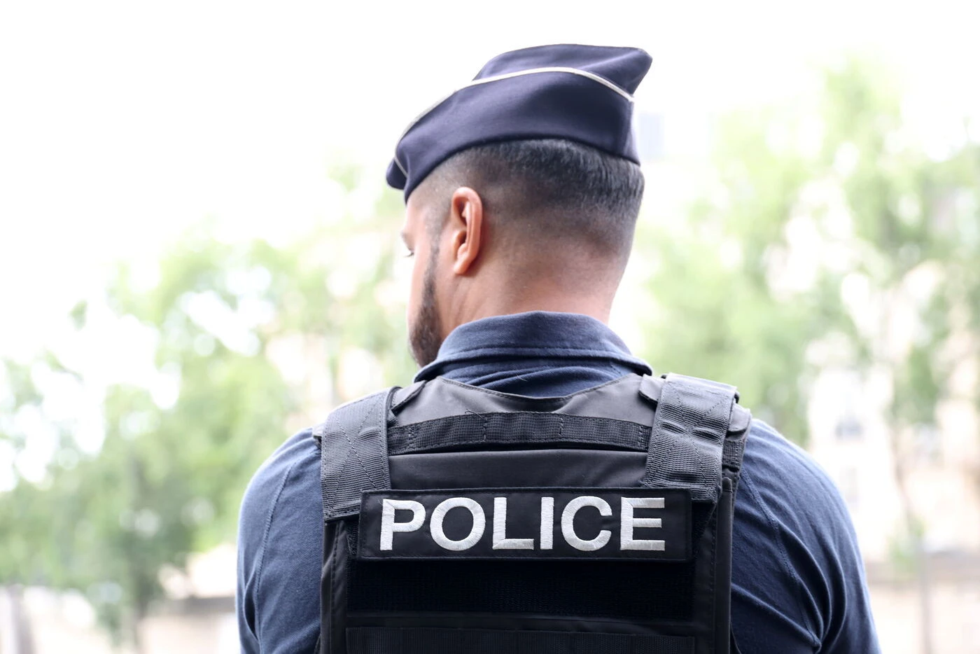 De faux policiers tentent d’enlever un homme en pleine rue au Bourget