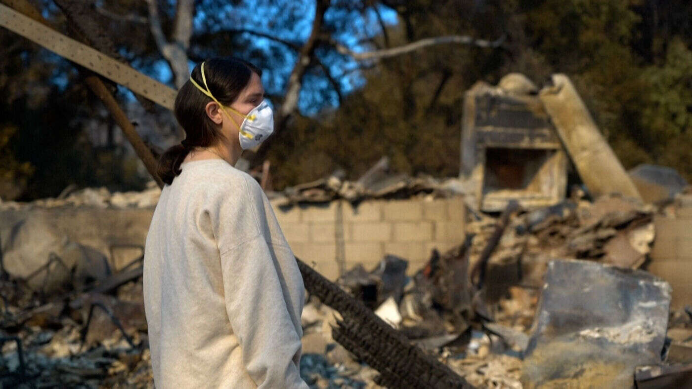 VIDÉO. « Je me sens perdue, brisée » : ces Californiens découvrent les ruines de leur maison ravagée par le feu