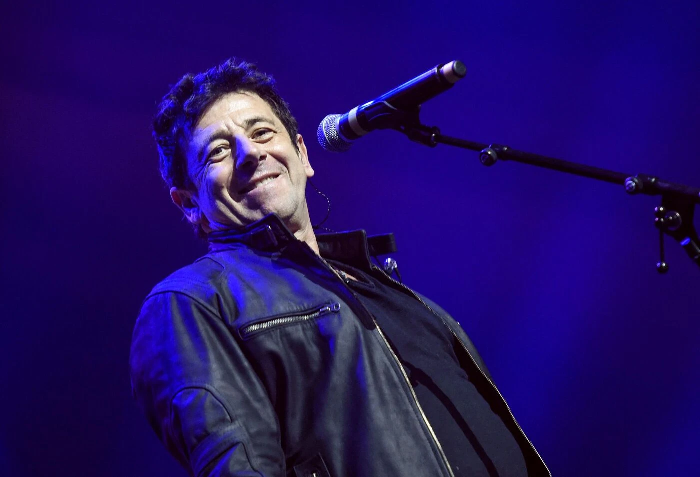 Affaire Patrick Bruel : la ville de Liège suspend la citoyenneté d’honneur du chanteur