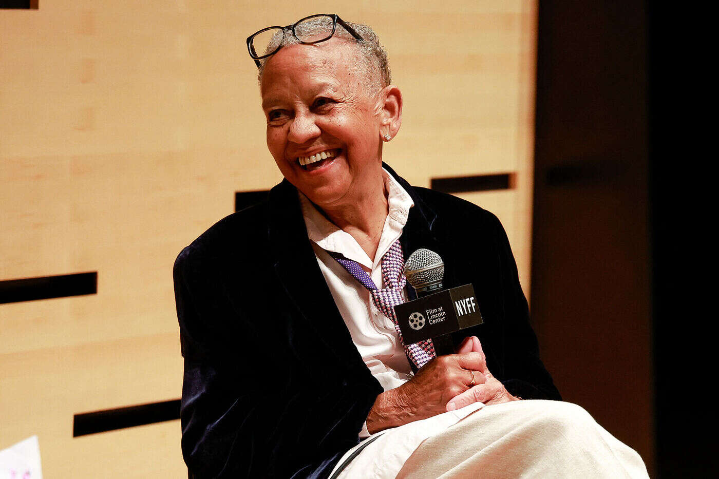 Nikki Giovanni, célèbre poétesse et icone du Black Arts Movement, est morte à l’âge de 81 ans