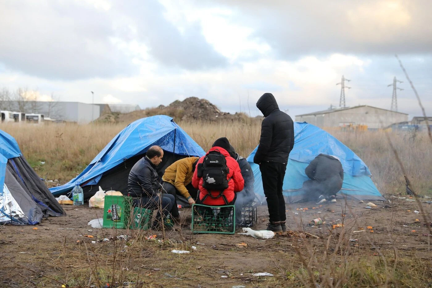 Le corps sans vie d’un migrant, victime de coups de couteau, découvert à Calais