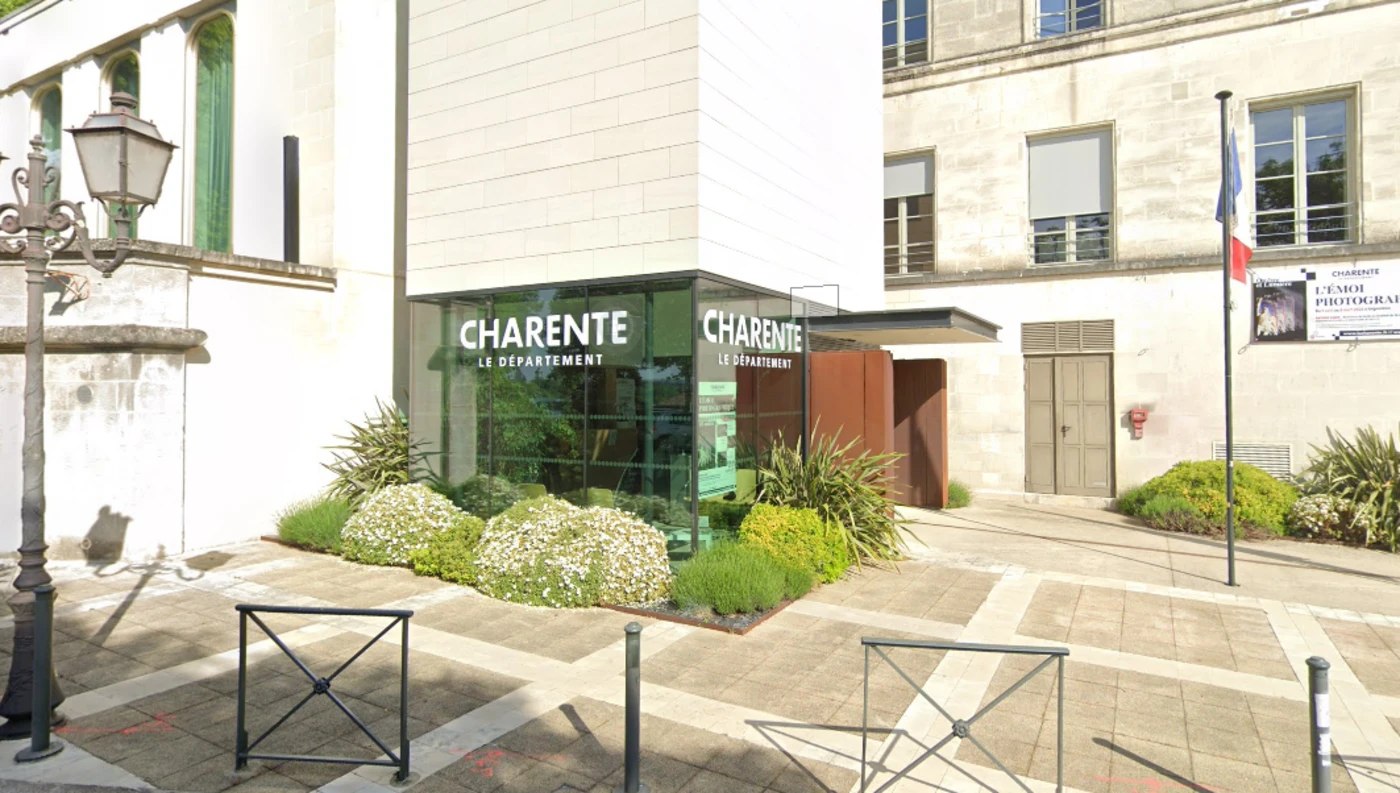 Le département de la Charente mis sous tutelle après un blocage politique sur le budget