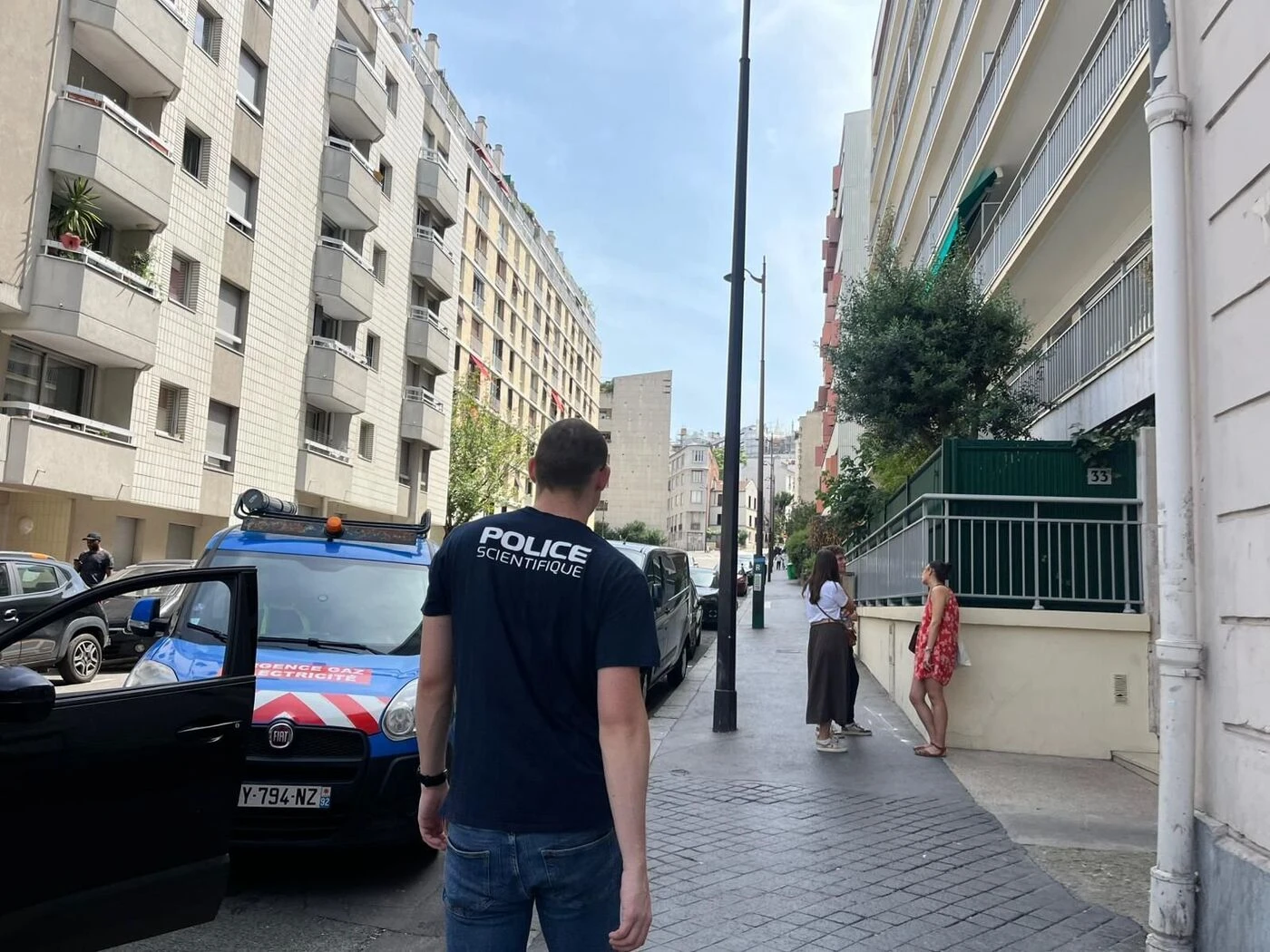 Sœurs retrouvées mortes dans leur domicile à Paris : une défaillance cardiovasculaire en cause