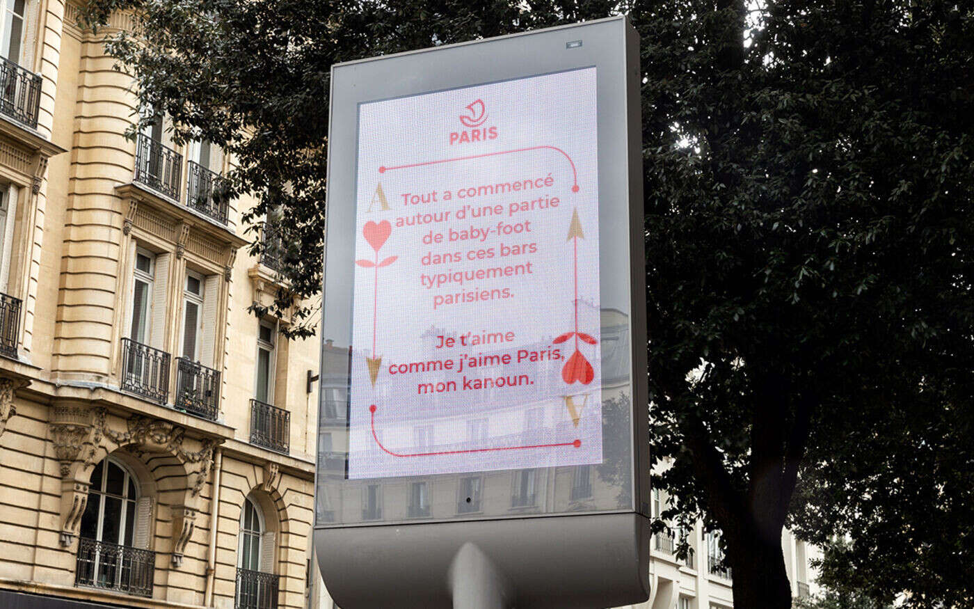 Paris : pour la Saint-Valentin, déclarez votre amour sur les panneaux de la ville