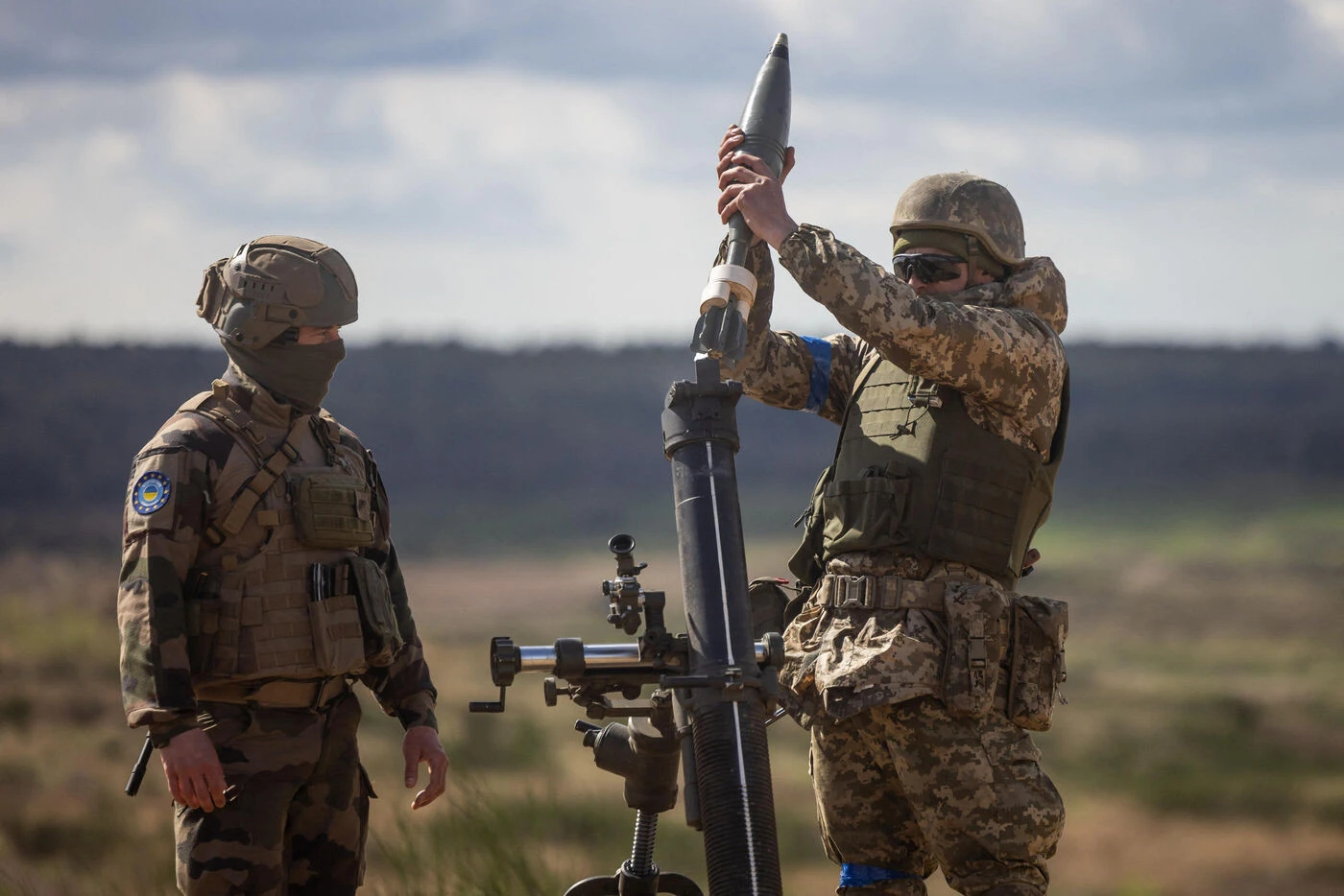 Guerre en Ukraine : « l’arme de la dernière chance », c’est quoi ces munitions anti-drones de 5,56 mm développées par Kiev ?