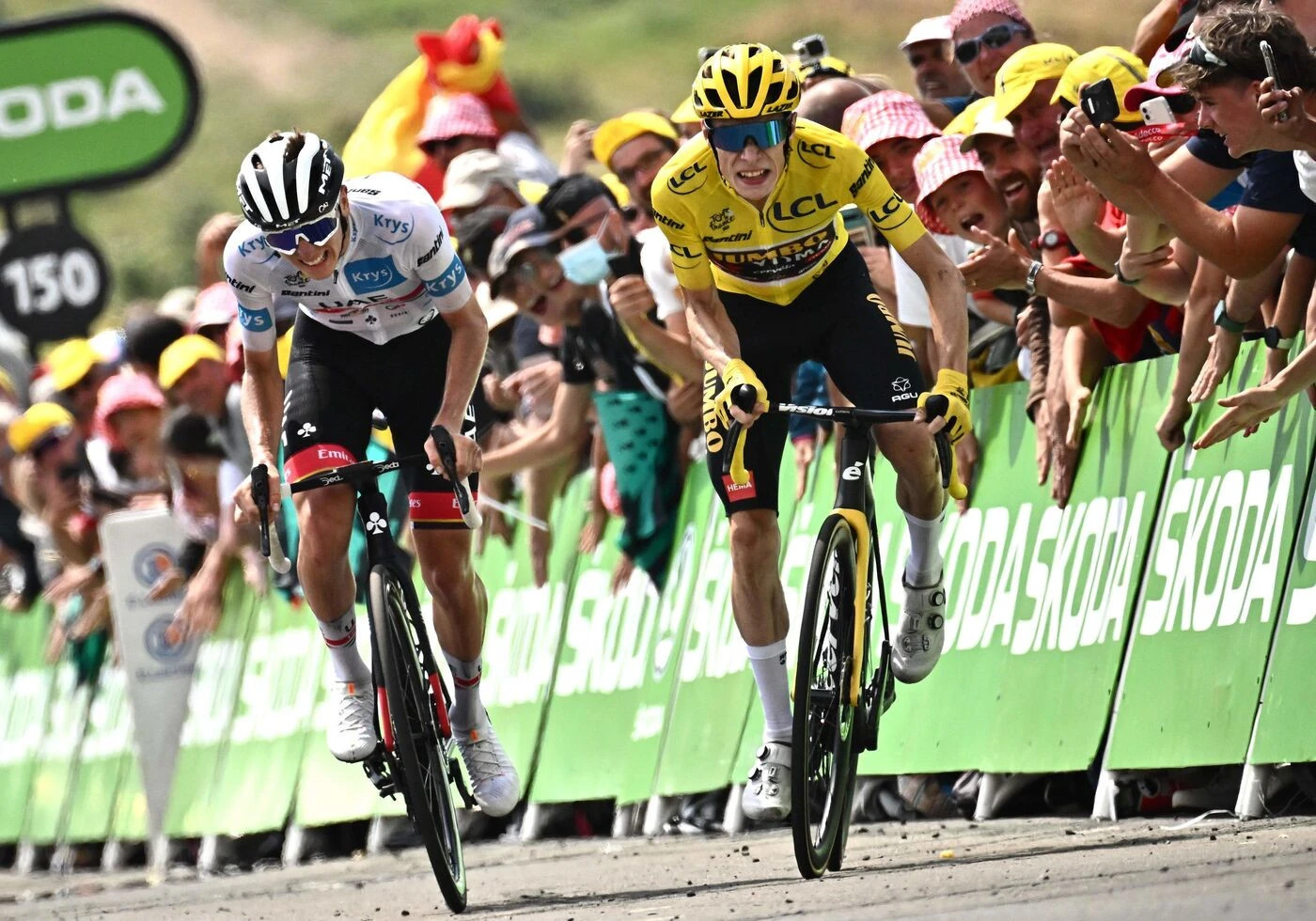 Tour de France : 28 ans avant Pogacar et Vingegaard, c’est James Bond qui a « fait exploser » Peyragudes