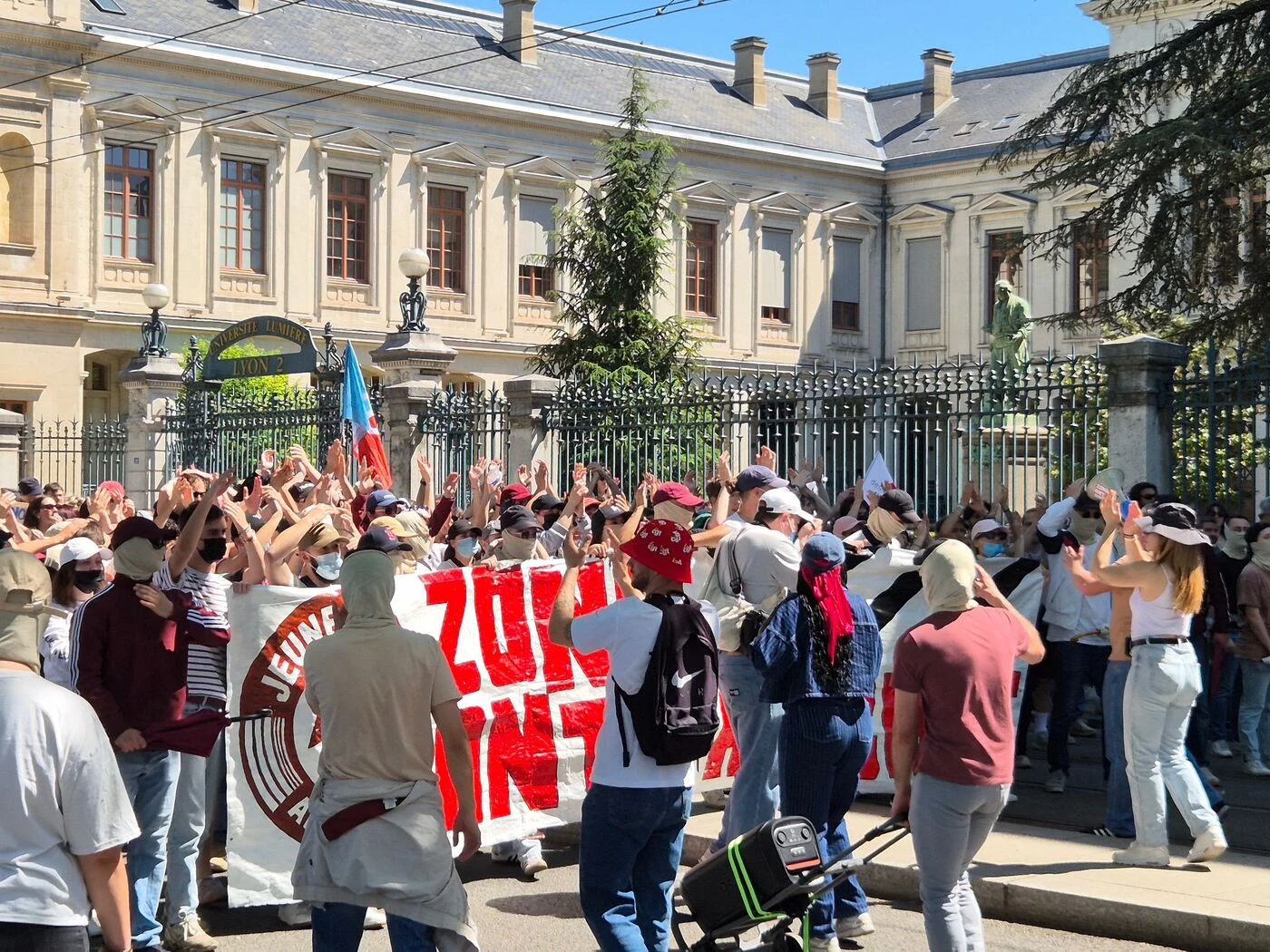 Dissolution de la Jeune Garde et d’Urgence Palestine : un meeting de protestation mardi soir à Paris