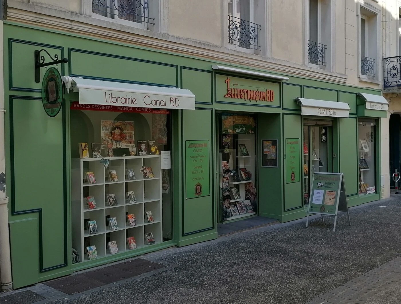 Manga, commandes en ligne et proximité : la recette gagnante d’une librairie de Mantes-la-Jolie