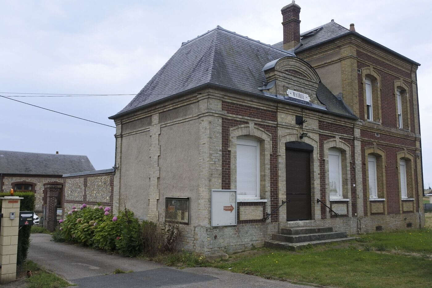 Avec ses épiceries solidaires, « Bouge ton coq » sonne le réveil rural en Normandie et dans toute la France