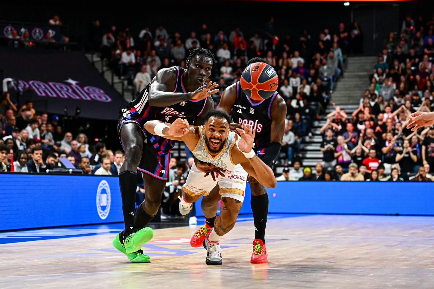 Paris Basketball - Monaco (94-99) : les Monégasques raflent la première manche du nouveau clasico du basket