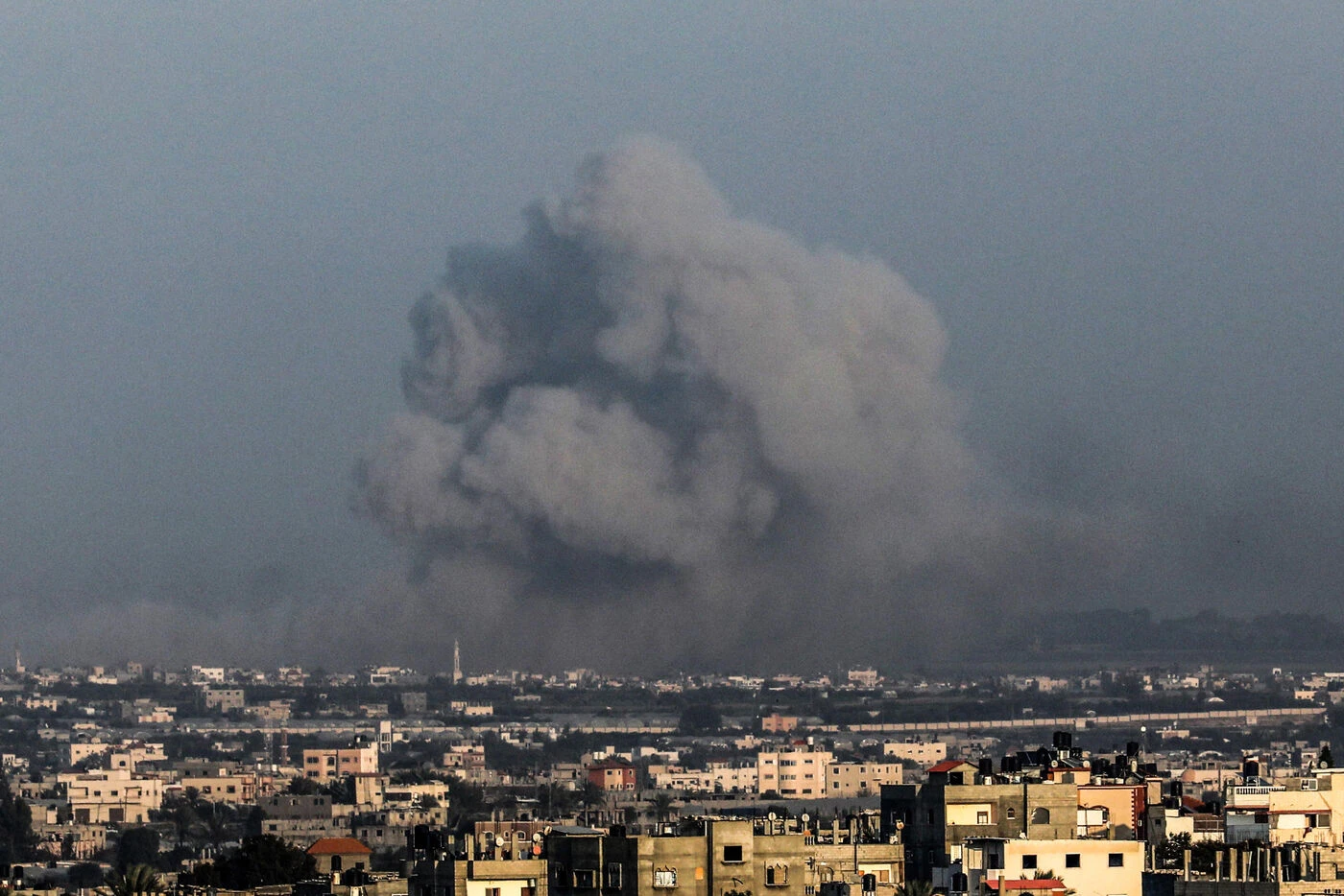 Gaza : onze morts dans une frappe, Tsahal dit avoir visé un « un terroriste membre du Hamas »