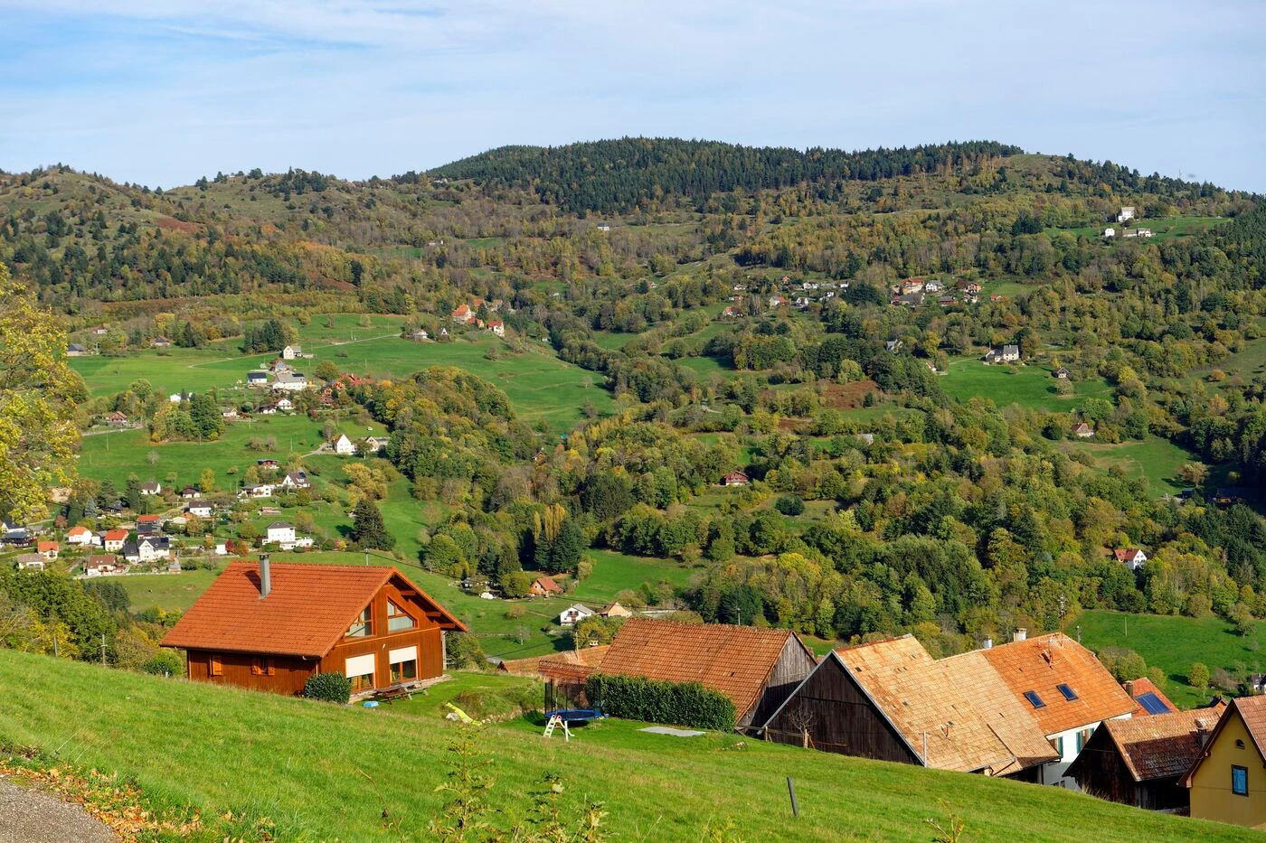 « On voit clairement nos taux d’occupation baisser » : dans les Vosges, les hôtels déclinent face à Airbnb
