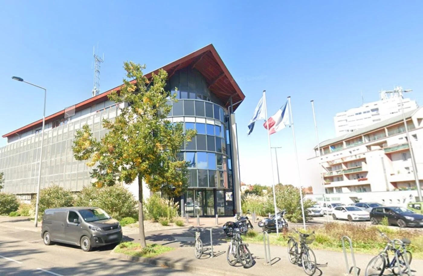 «Je vais te tuer » : à Colmar, un automobiliste menace un cycliste avec un couteau