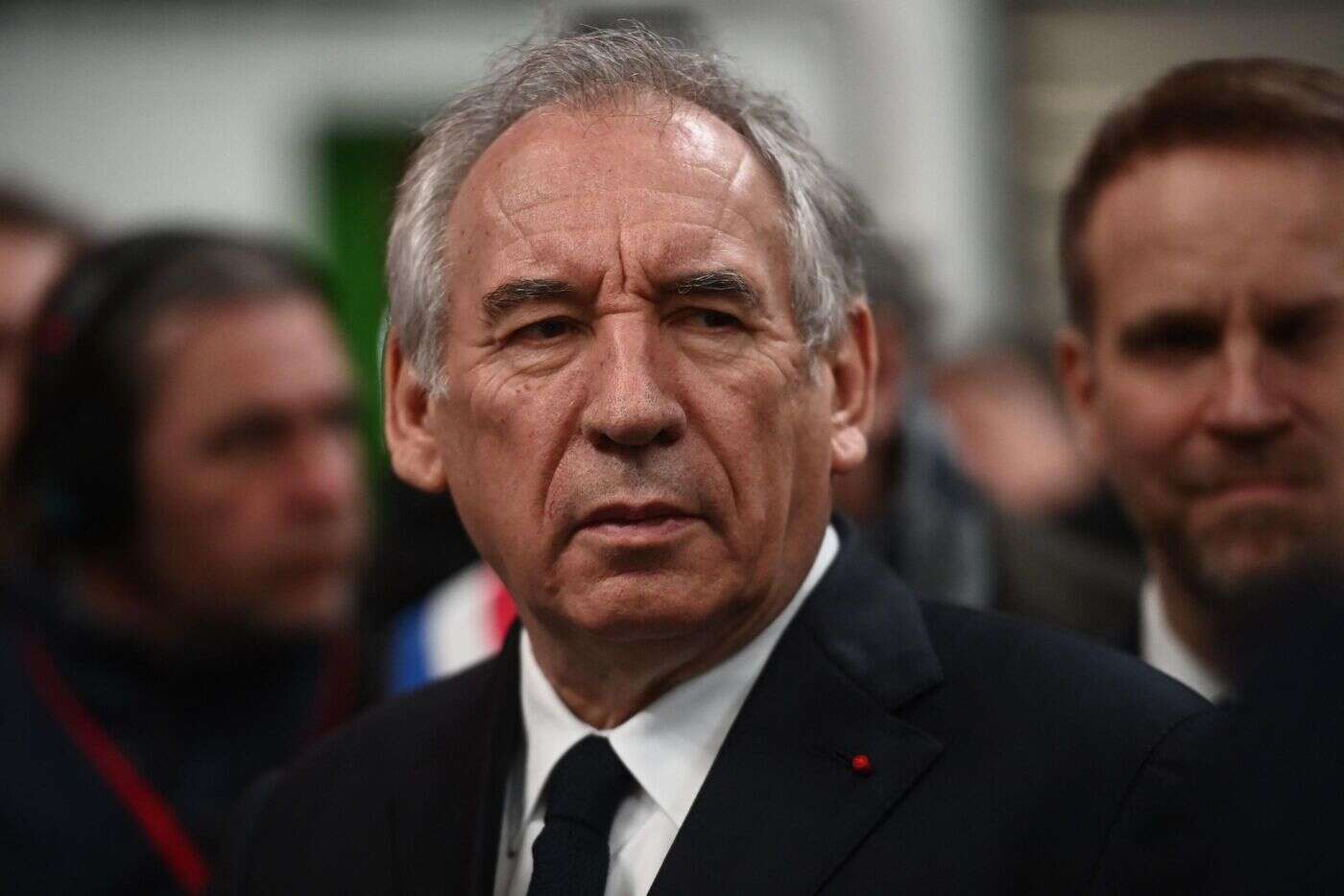 Polémique sur le voile dans le sport : François Bayrou veut convoquer ses ministres pour les recadrer