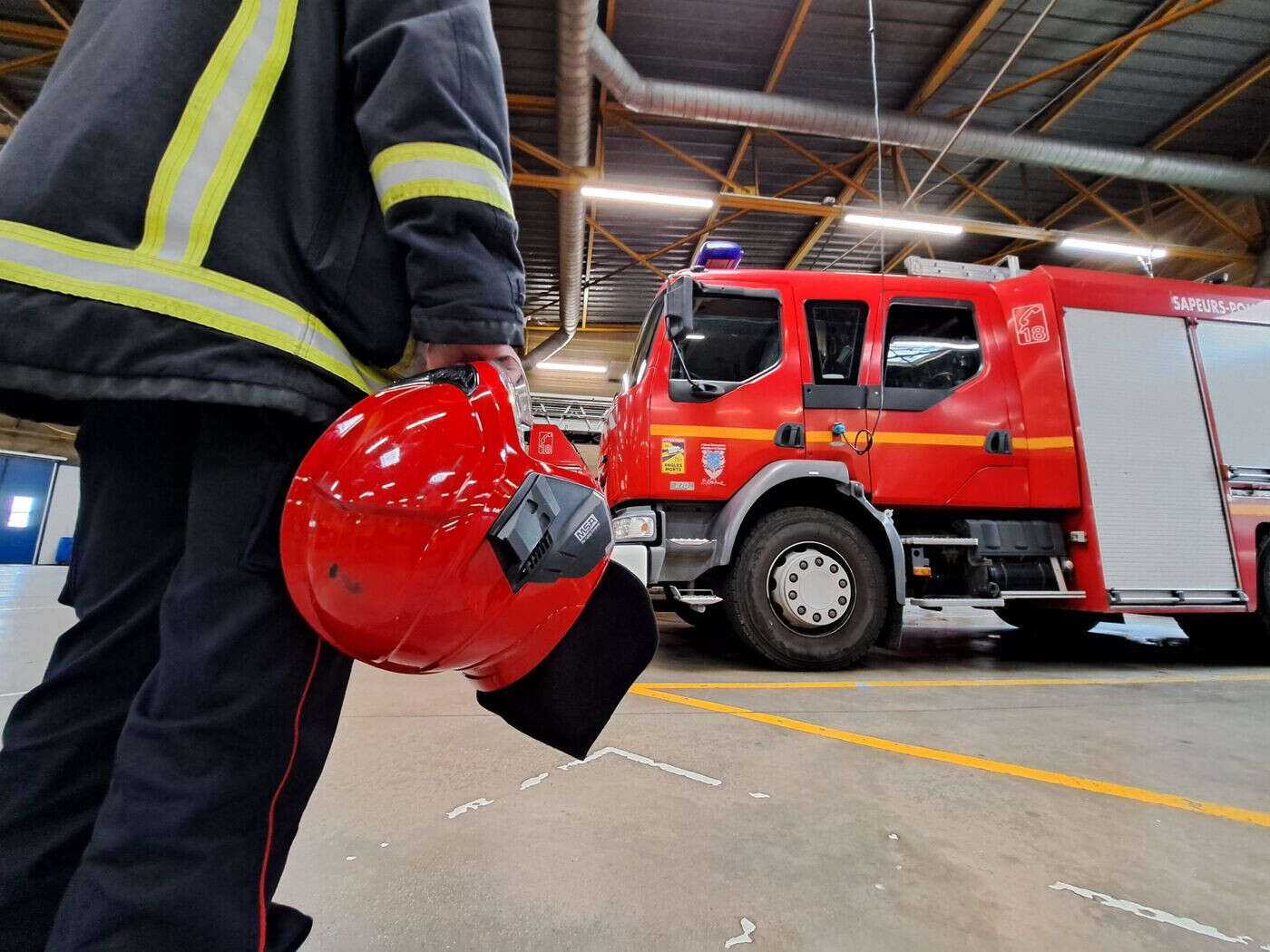 Un autocar en feu provoque d’importants bouchons sur l’autoroute A10 en Essonne