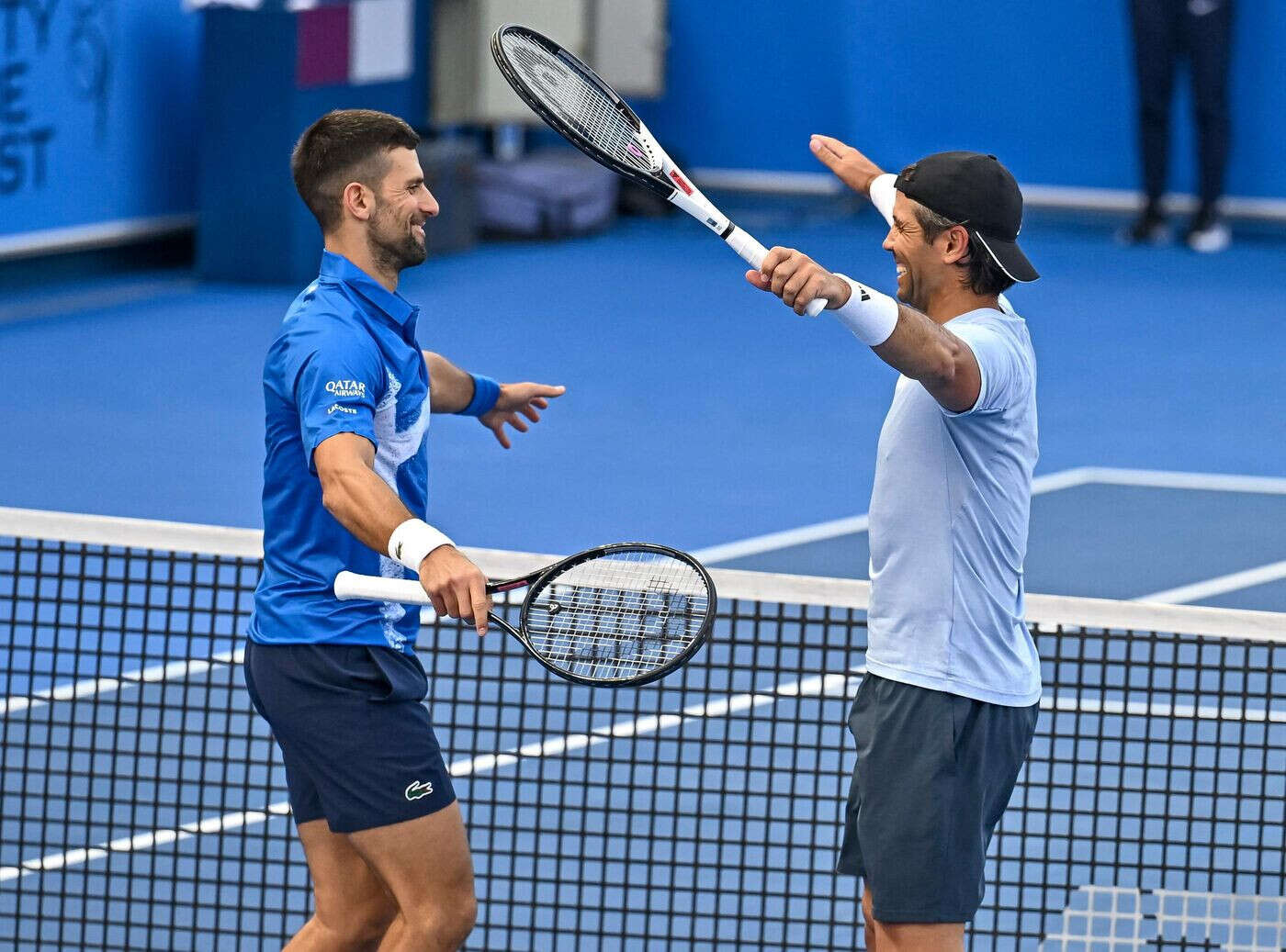 Tennis : associé à Fernando Verdasco, Novak Djokovic s’offre un retour gagnant, en double, à Doha