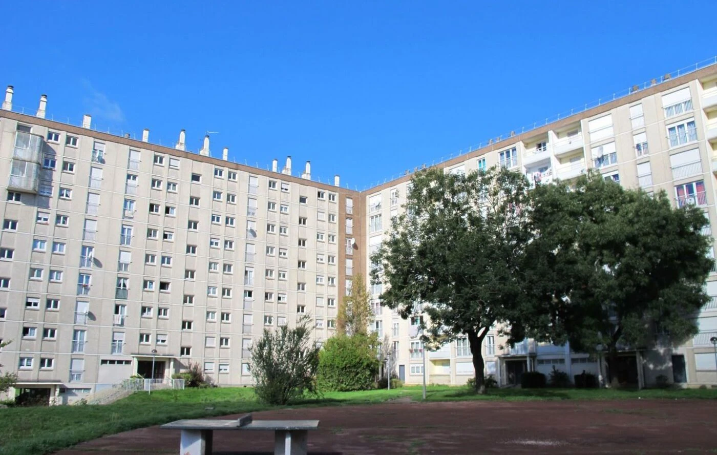 À Melun, le tournage de clip avec armes factices se transforme en émeute urbaine