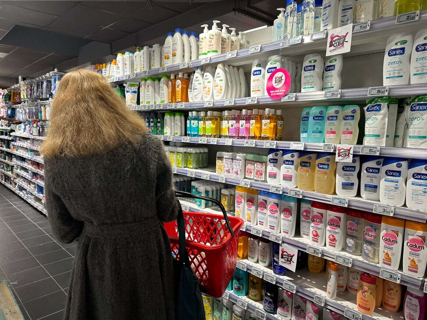 Prenez garde à ce gel douche commercialisé dans toute la France, qui peut provoquer une infection