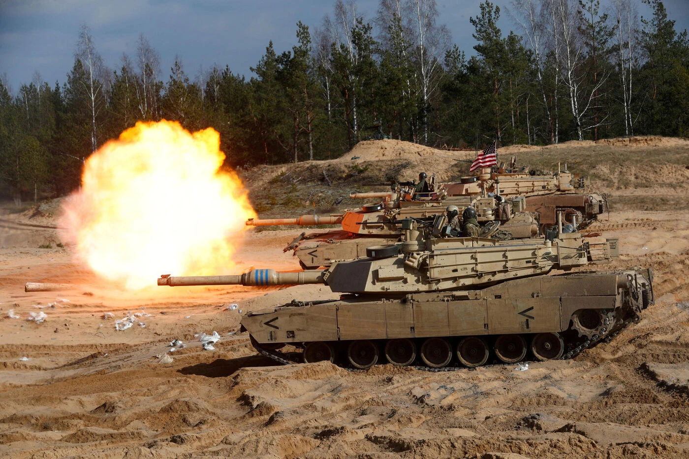 Guerre en Ukraine : vieux mais « maniable et puissant », c’est quoi les chars Abrams M1A1 livrés par l’Australie à Kiev ?
