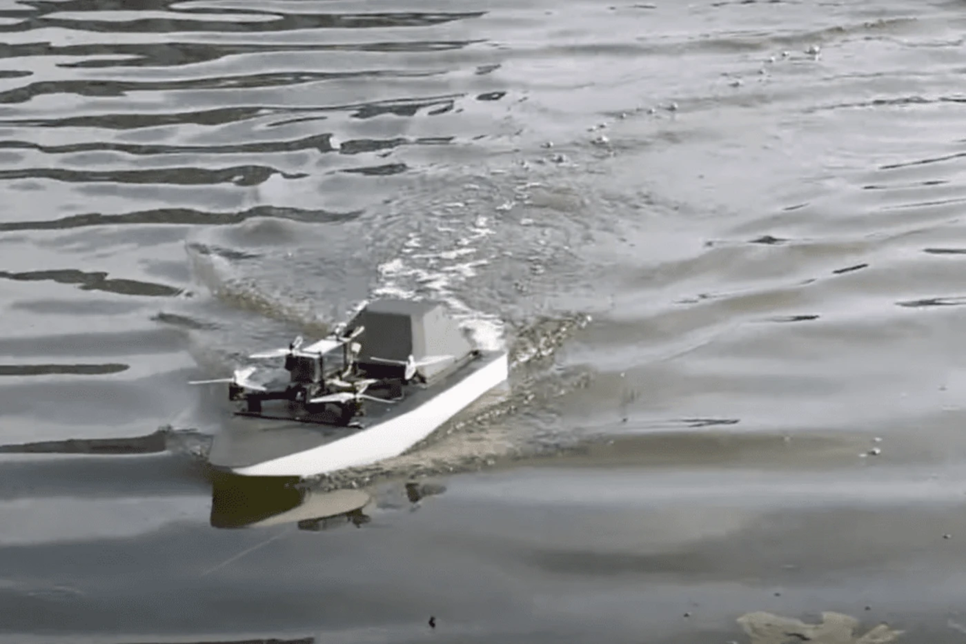 Guerre en Ukraine : « Un kamikaze mais sur l’eau », c’est quoi Ursula, le nouveau bateau drone testé par Kiev ?