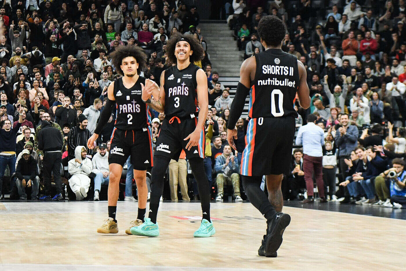 Basket : le clin d’œil original des joueurs parisiens pour le Super Bowl avant leur match