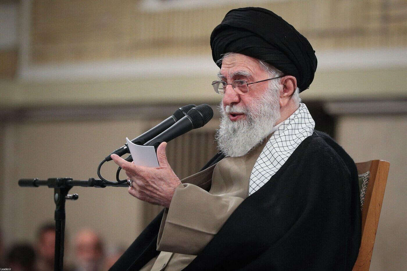 Nucléaire : après la lettre de Donald Trump, l’ayatollah Khamenei juge que Washington « ne lèvera pas les sanctions »