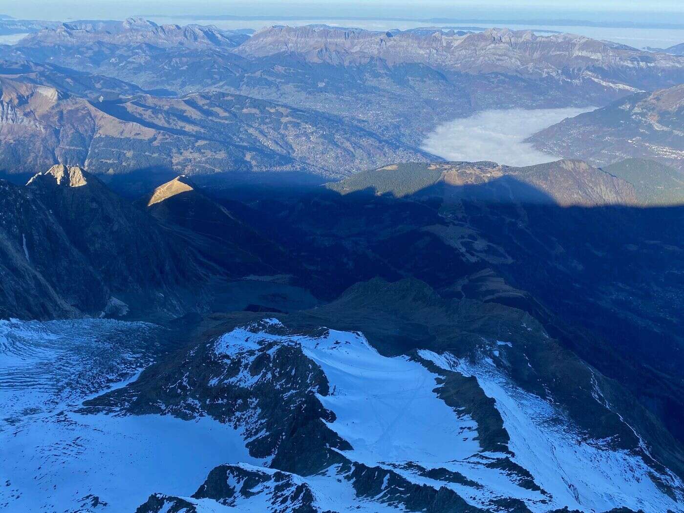 En Haute-Savoie, la poche d’eau du glacier de Tête Rousse toujours sous étroite surveillance