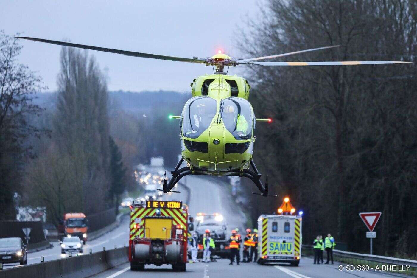 Oise : quatre blessés dans une violente collision sur la D1016, un des axes les plus accidentogènes du département