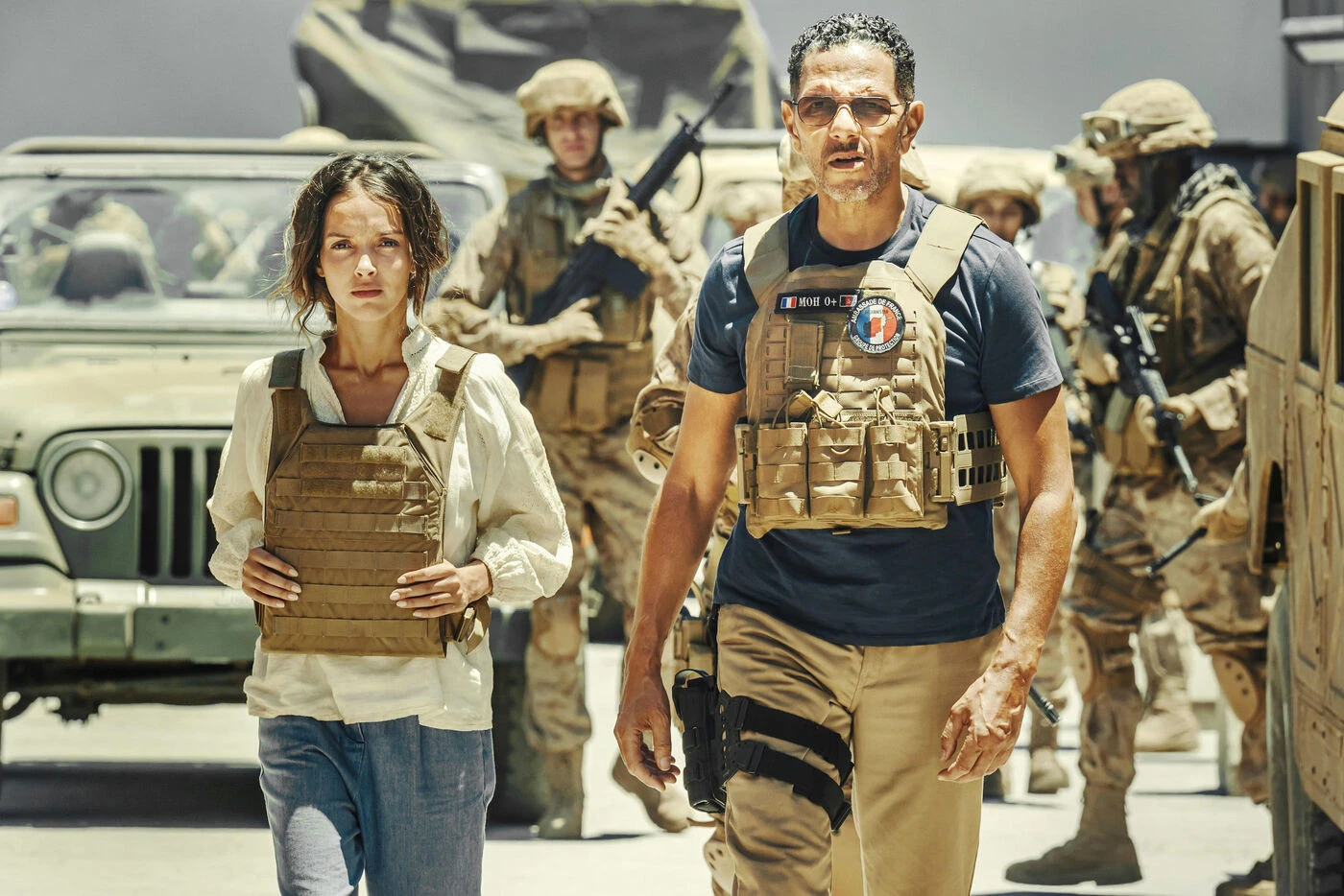 « 13 jours, 13 nuits » : découvrez la bande-annonce du film choc sur l’évacuation de Kaboul avec Roschdy Zem