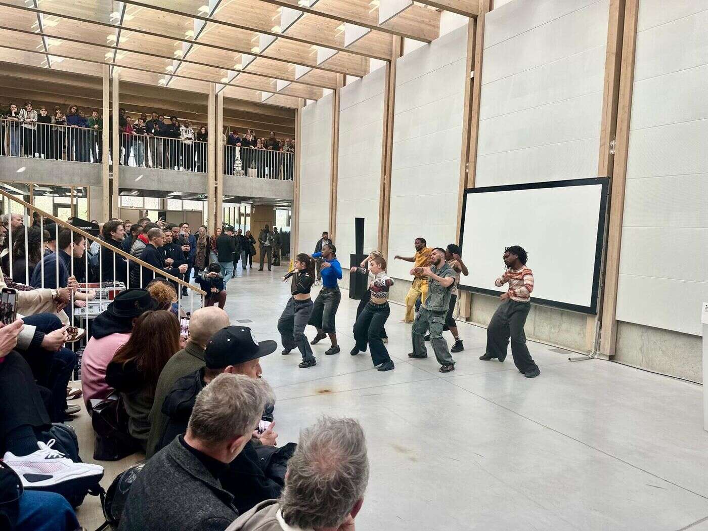 Paris : Rachida Dati annonce l’ouverture d’une « Maison des cultures urbaines » dans le parc de la Villette