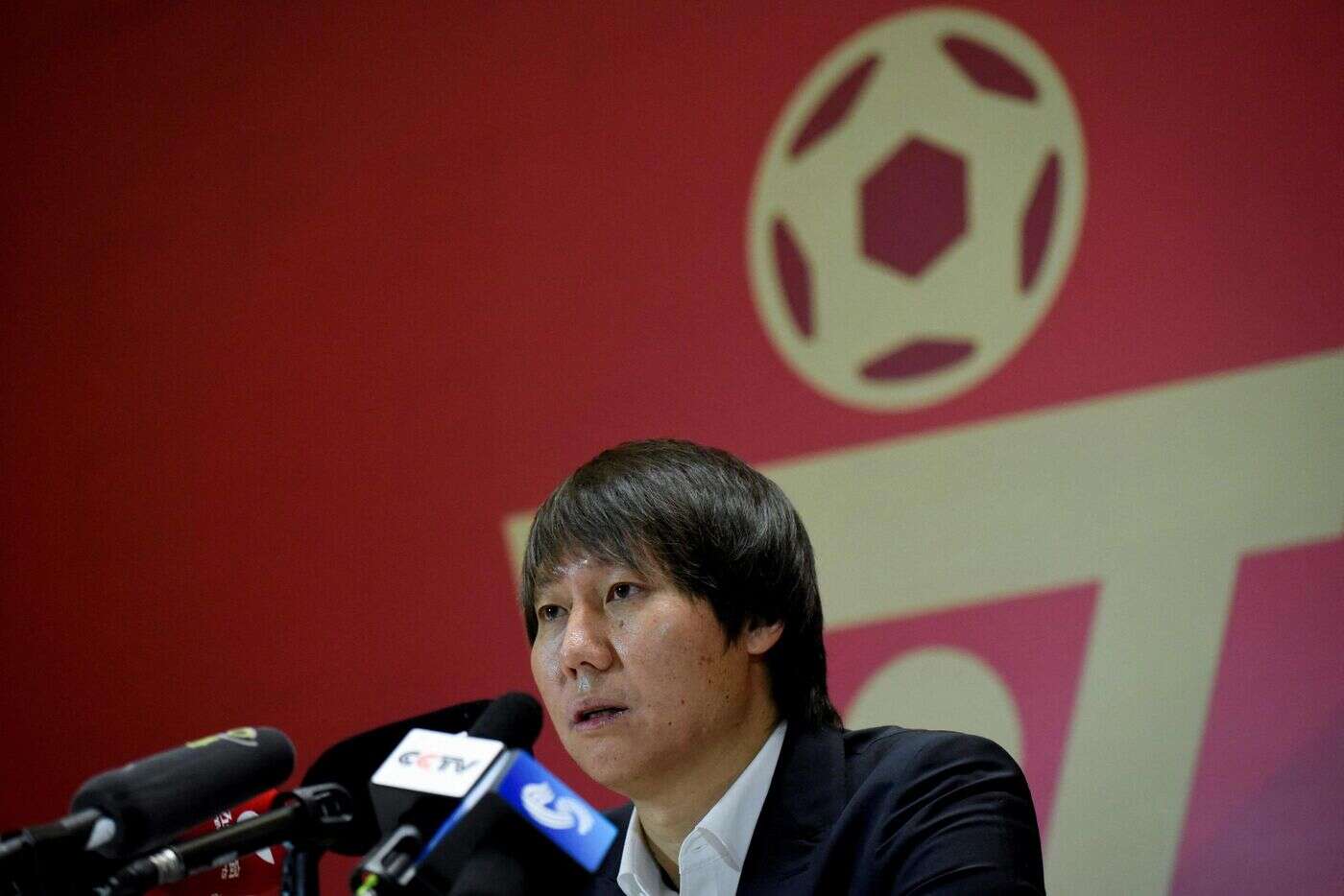 Football : l’ex-sélectionneur de la Chine, Li Tie, condamné à 20 ans de prison ferme pour corruption