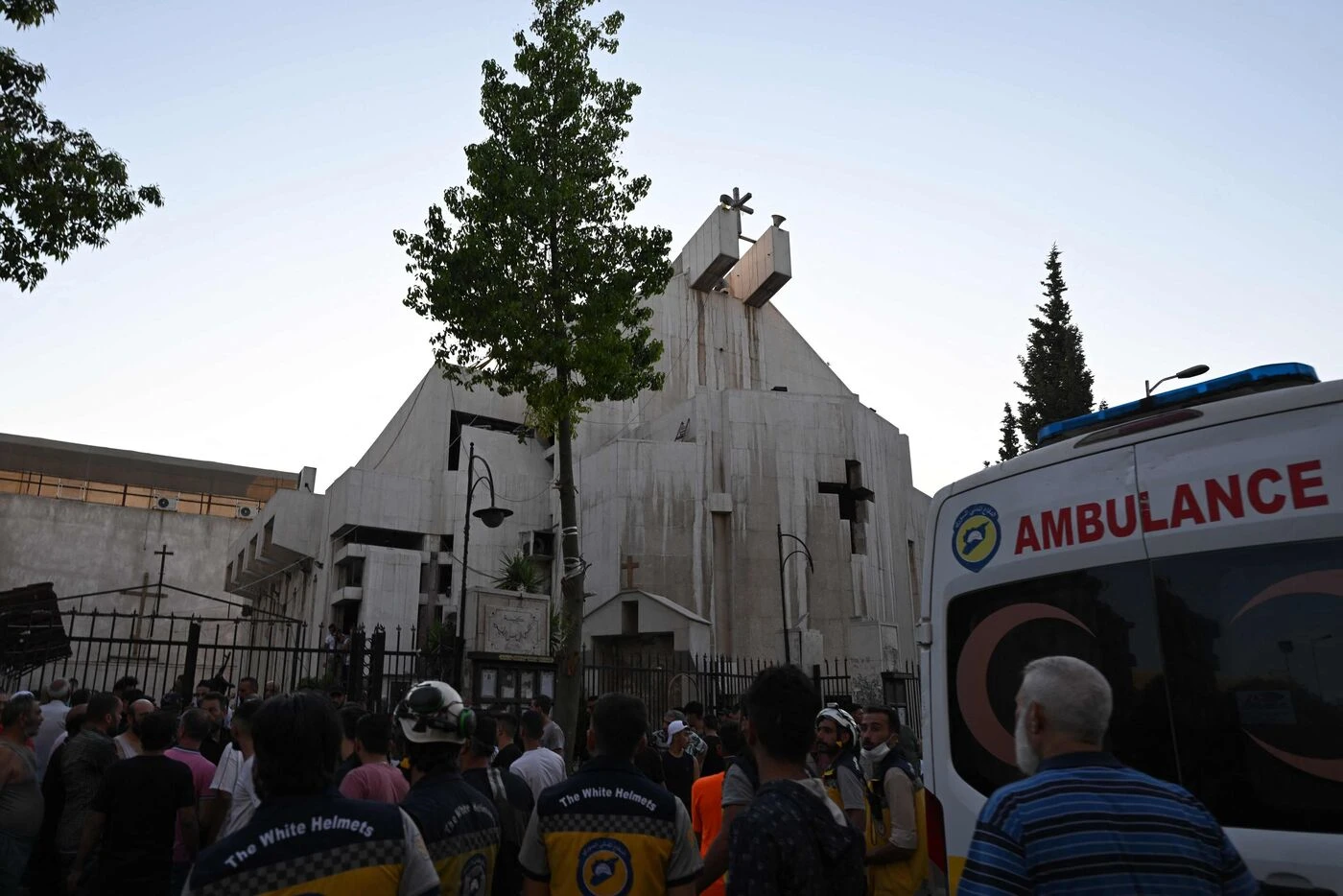 Attentat contre une église à Damas : qui se cache derrière le groupuscule Saraya Ansar al-Sunna, qui revendique l’attaque ?