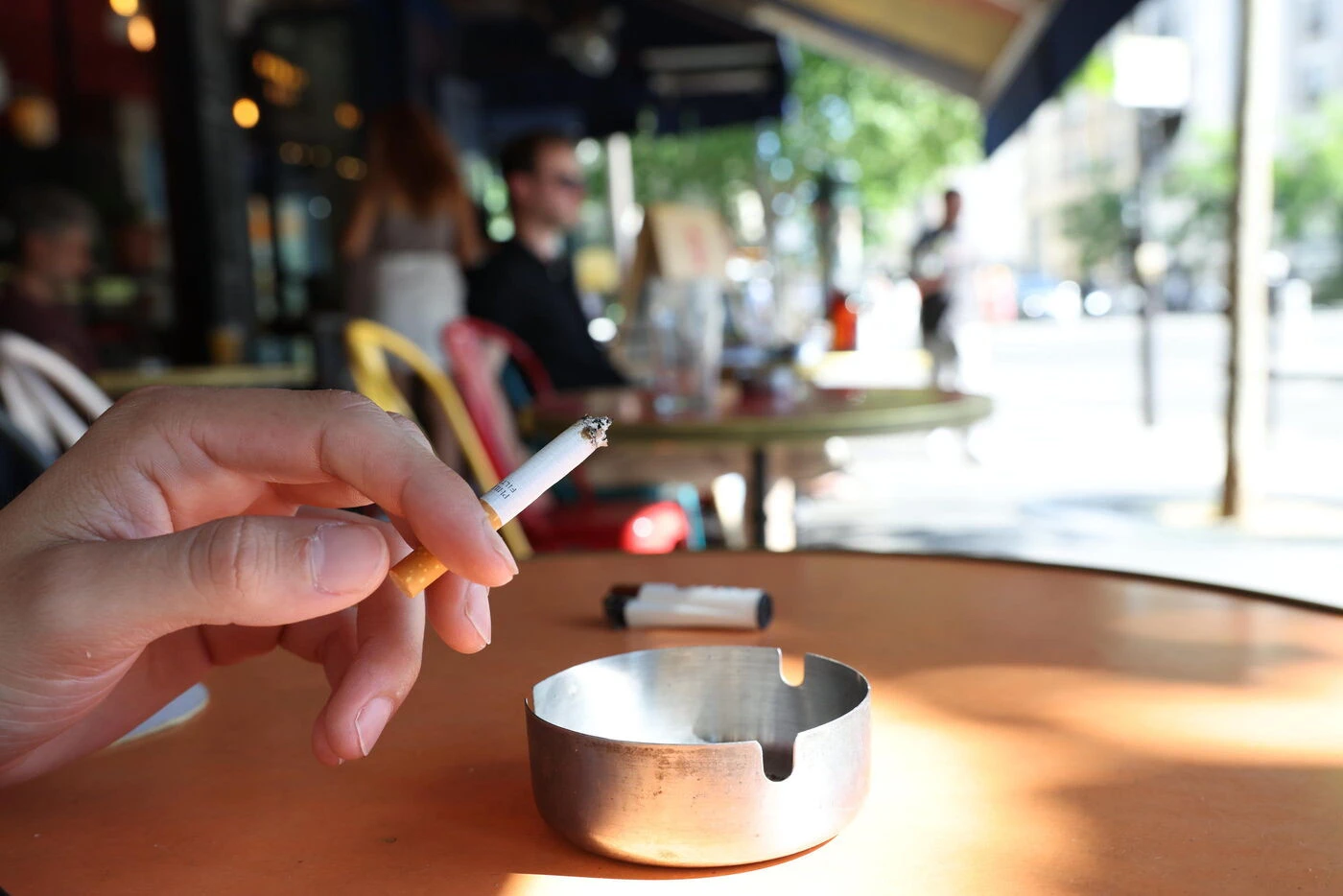 « Arrêtez et gagnez » : un concours promet jusqu’à 2 500 dollars aux New-Yorkais qui arrêtent de fumer et de vapoter en août