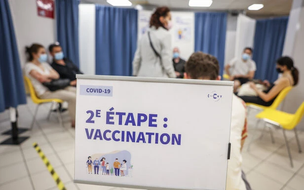 Covid-19 : clusters, zones de diffusion «soutenue»... le variant Delta se propage en France